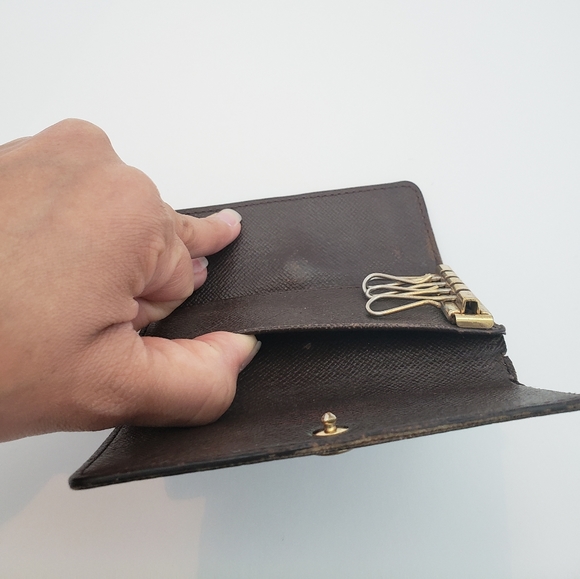 Pre-owned Louis Vuitton Damier Ebene 4 Key Holder - Picture 3 of 16